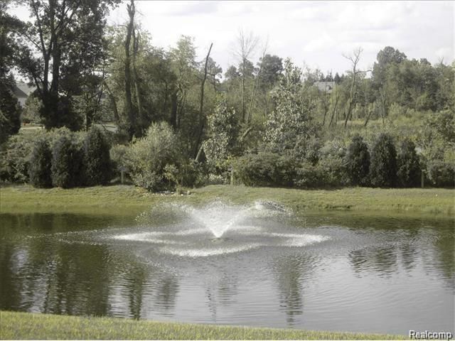 3475 Tremonte Circle, Rochester, MI 48306