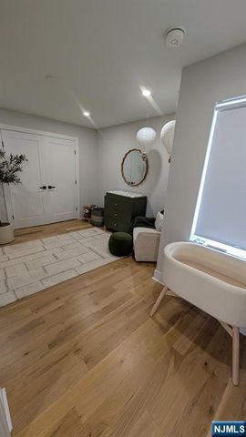 621 Valley Brook Avenue, Lyndhurst, NJ 07071