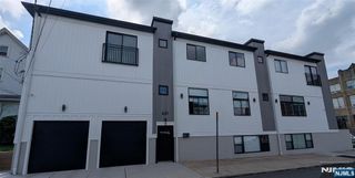 621 Valley Brook Avenue, Lyndhurst, NJ 07071