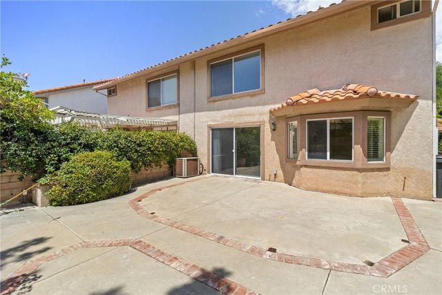 30112 Elizabeth Court, Agoura Hills, CA 91301