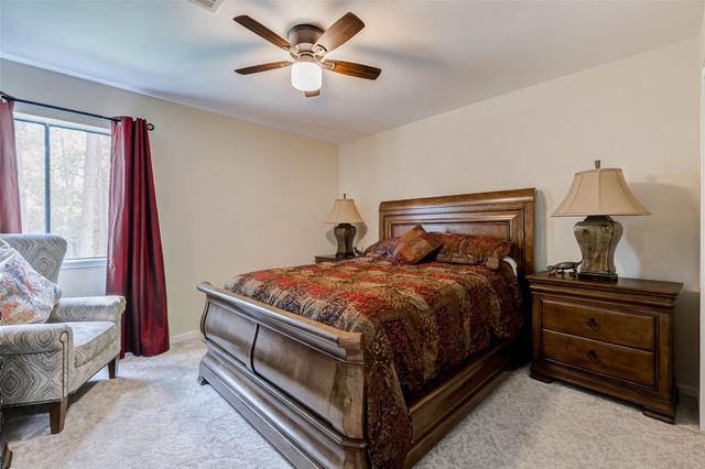 115 Litchfield Lane, Houston, TX 77024