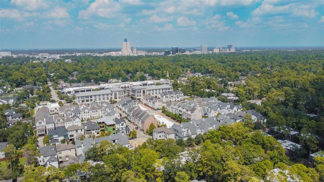 115 Litchfield Lane, Houston, TX 77024