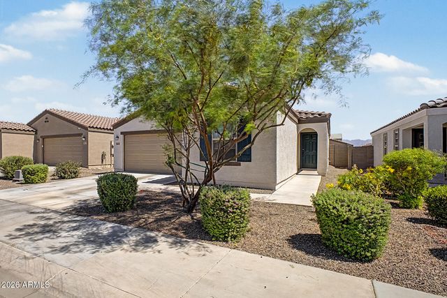 8415 W ALBENIZ Place, Tolleson, AZ 85353
