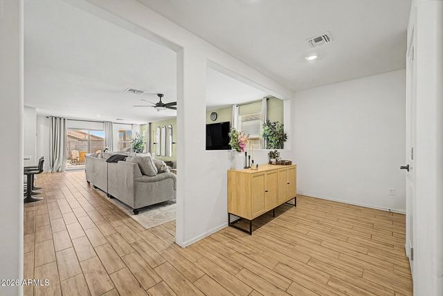 8415 W ALBENIZ Place, Tolleson, AZ 85353
