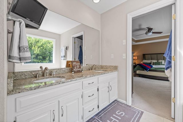 8014 Woodstone Drive, Hixson, TN 37343