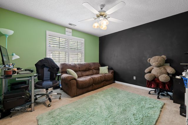 8014 Woodstone Drive, Hixson, TN 37343