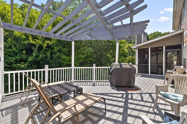 8014 Woodstone Drive, Hixson, TN 37343