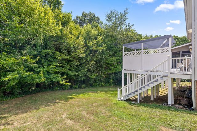 8014 Woodstone Drive, Hixson, TN 37343
