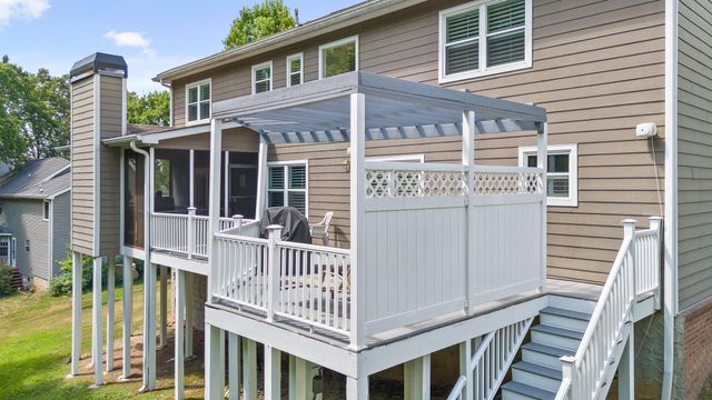 8014 Woodstone Drive, Hixson, TN 37343