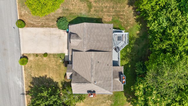 8014 Woodstone Drive, Hixson, TN 37343