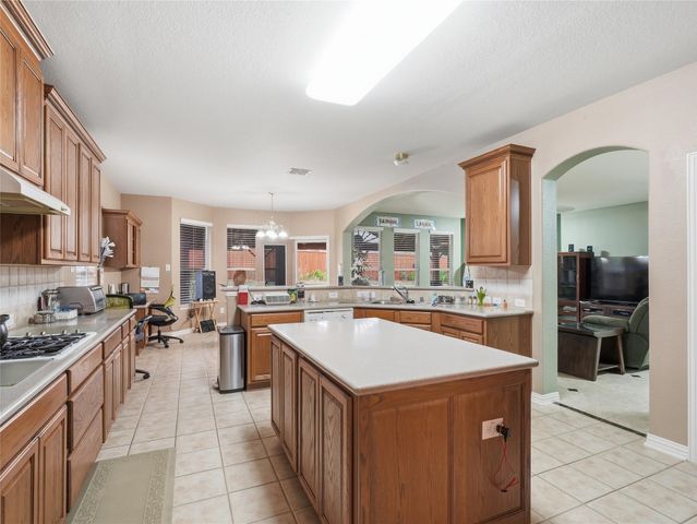 10002 River Bend Drive, Rowlett, TX 75089