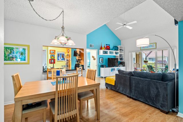 4630 W Mcnab Rd D-2, Pompano Beach, FL 33069