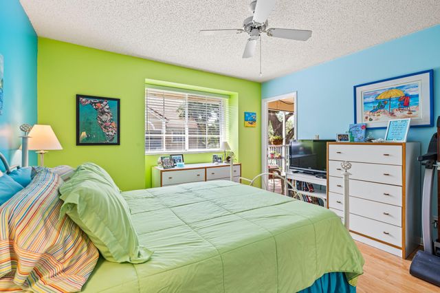4630 W Mcnab Rd D-2, Pompano Beach, FL 33069