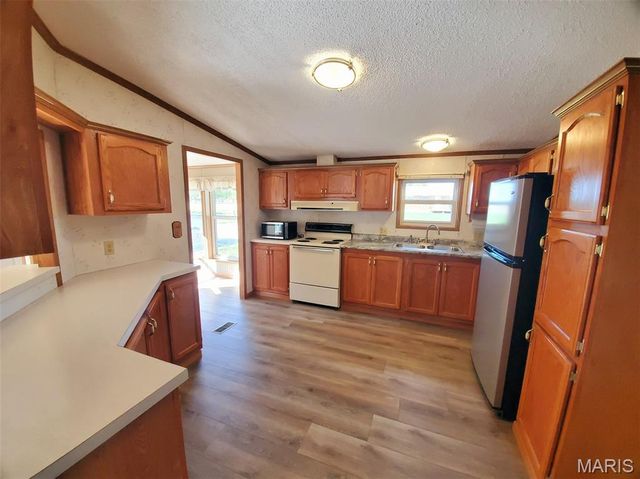 1093 N Cleveland Street, Kahoka, MO 63445