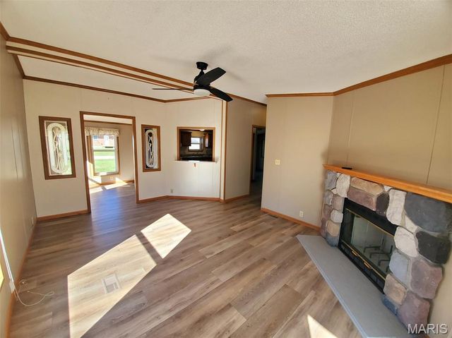 1093 N Cleveland Street, Kahoka, MO 63445