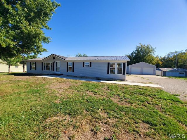 1093 N Cleveland Street, Kahoka, MO 63445