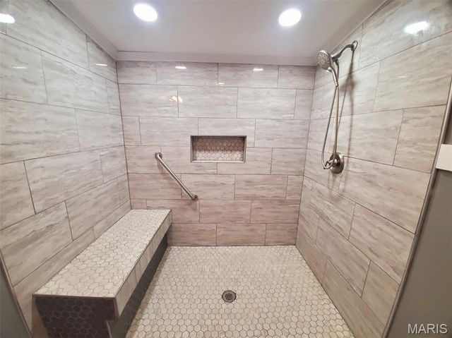 1093 N Cleveland Street, Kahoka, MO 63445