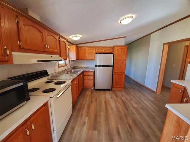 1093 N Cleveland Street, Kahoka, MO 63445