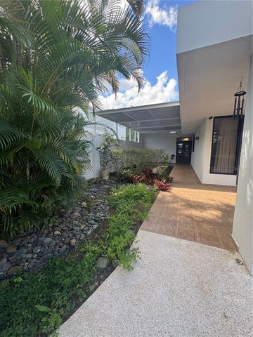 F9 SAN ESTEBAN, Caguas, PR 00725