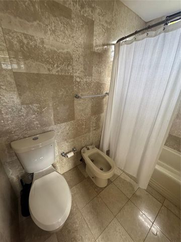 F9 SAN ESTEBAN, Caguas, PR 00725
