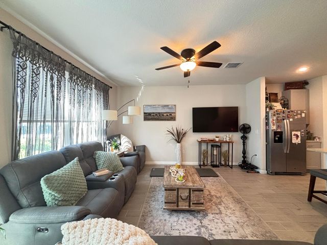 2410 SE Tarvest Way, Stuart, FL 34997