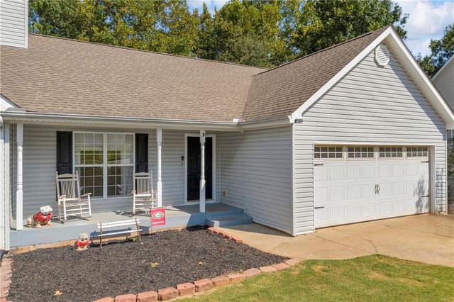 4392 Todd Road, Braselton, GA 30517