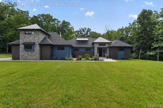 16511 Shadow Lane, Fenton Charter Township, MI 48451