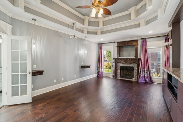 2356 Saint Andrews Dr, Murfreesboro, TN 37128