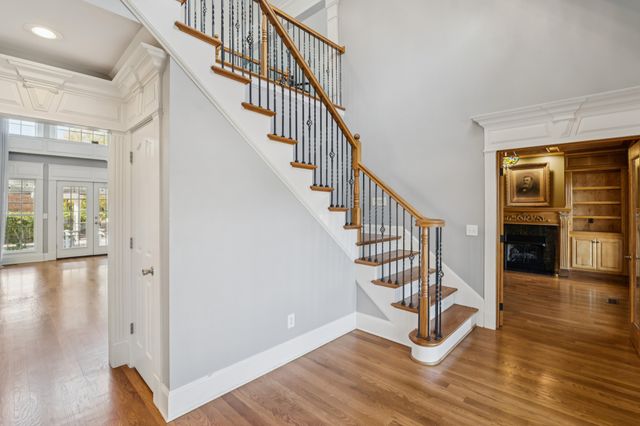 2356 Saint Andrews Dr, Murfreesboro, TN 37128