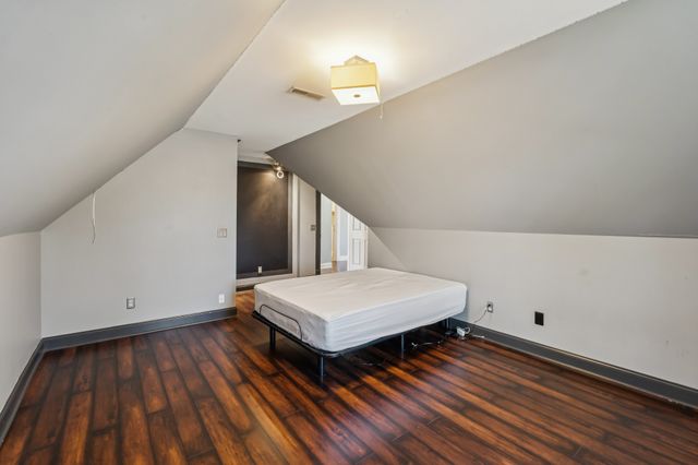 2356 Saint Andrews Dr, Murfreesboro, TN 37128