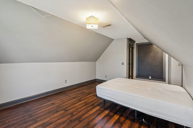 2356 Saint Andrews Dr, Murfreesboro, TN 37128