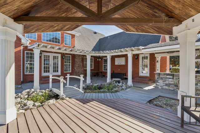 2356 Saint Andrews Dr, Murfreesboro, TN 37128