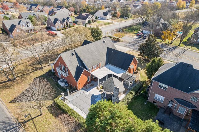 2356 Saint Andrews Dr, Murfreesboro, TN 37128