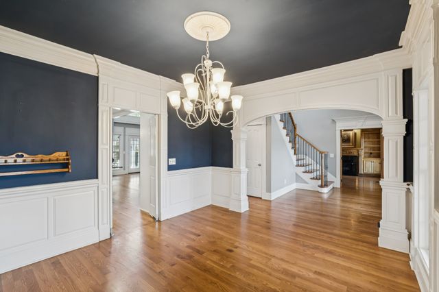 2356 Saint Andrews Dr, Murfreesboro, TN 37128