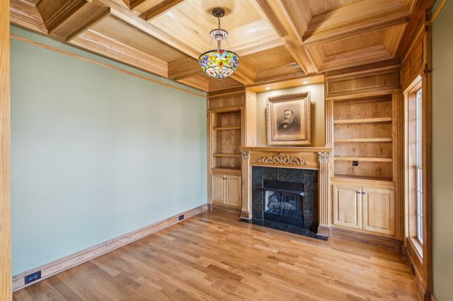 2356 Saint Andrews Dr, Murfreesboro, TN 37128