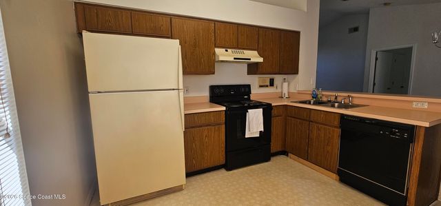 2360 Saint Andrews Drive, Titusville, FL 32780