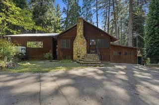 5686 Pony Express Trl, Pollock Pines, CA 95726