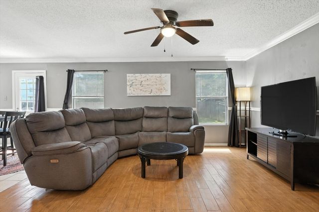 8113 Winding Stream Lane, Denton, TX 76210