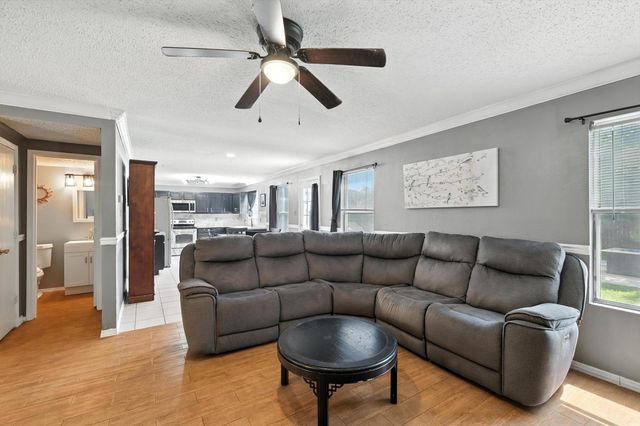 8113 Winding Stream Lane, Denton, TX 76210