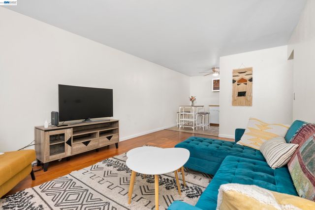 16006 E 14Th St 218, Ashland, CA 94578