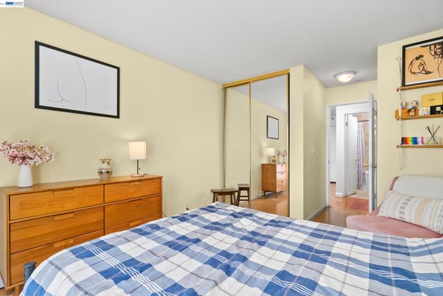 16006 E 14Th St 218, Ashland, CA 94578