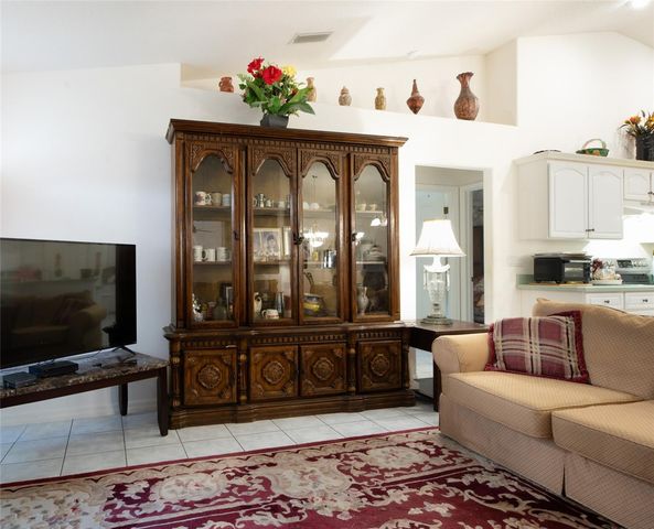 1 PATCHOGUE LANE, Palm Coast, FL 32164