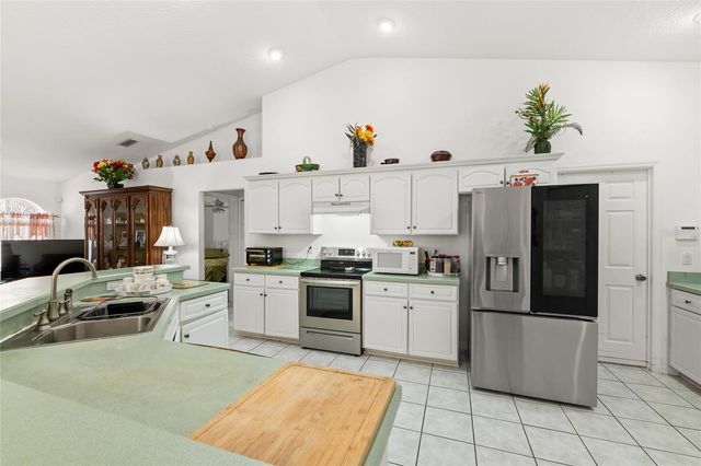 1 PATCHOGUE LANE, Palm Coast, FL 32164