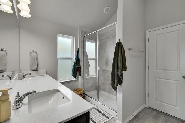 121 Crescent ST, Georgetown, TX 78626