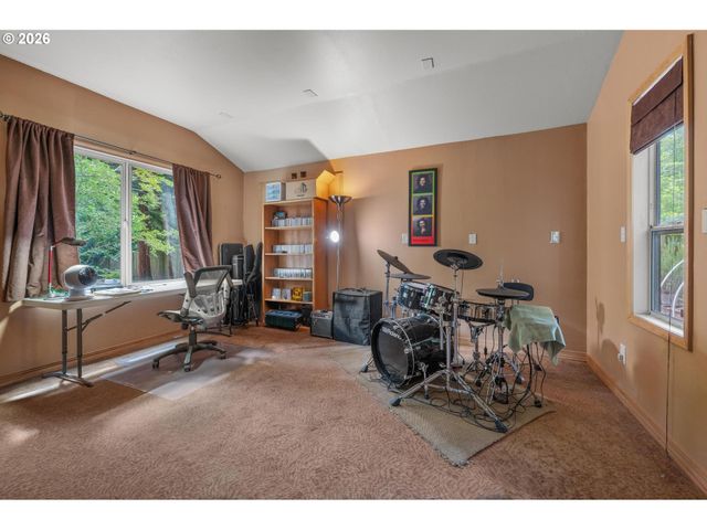 3008 Sw WILBARD St, Portland, OR 97219