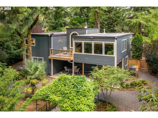 3008 Sw WILBARD St, Portland, OR 97219