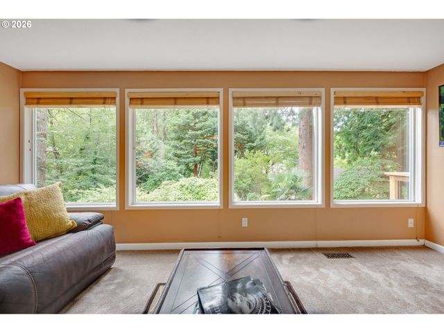 3008 Sw WILBARD St, Portland, OR 97219