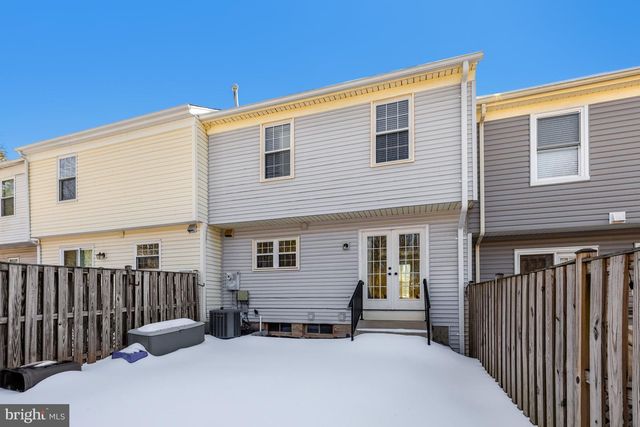 13416 WHALEY CT, Herndon, VA 20171