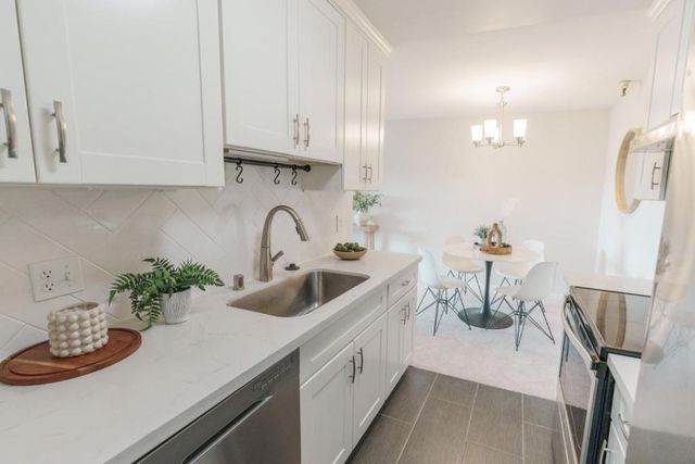 400 Ortega Avenue 216, Mountain View, CA 94040