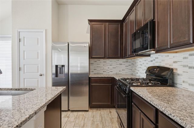 2800 Joe Dimaggio BLVD 107, Round Rock, TX 78665